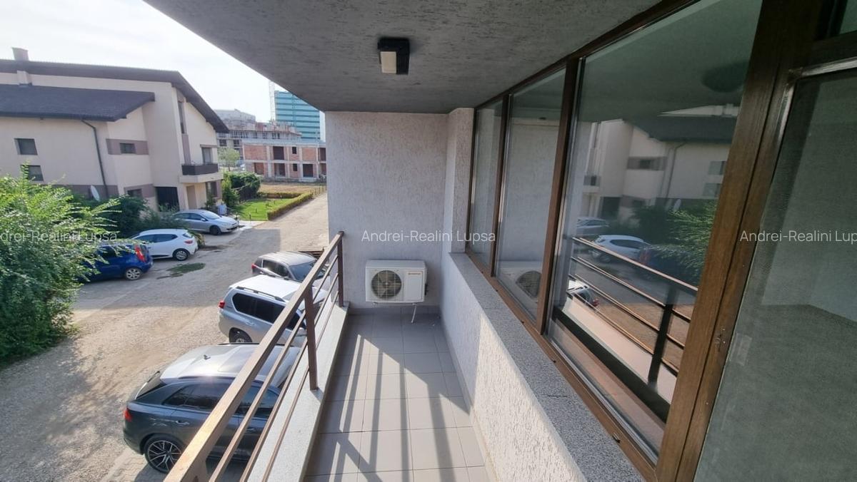 Vila 5 camere | Pipera rezidential | Curte 200 mp | 4 parcari - 12