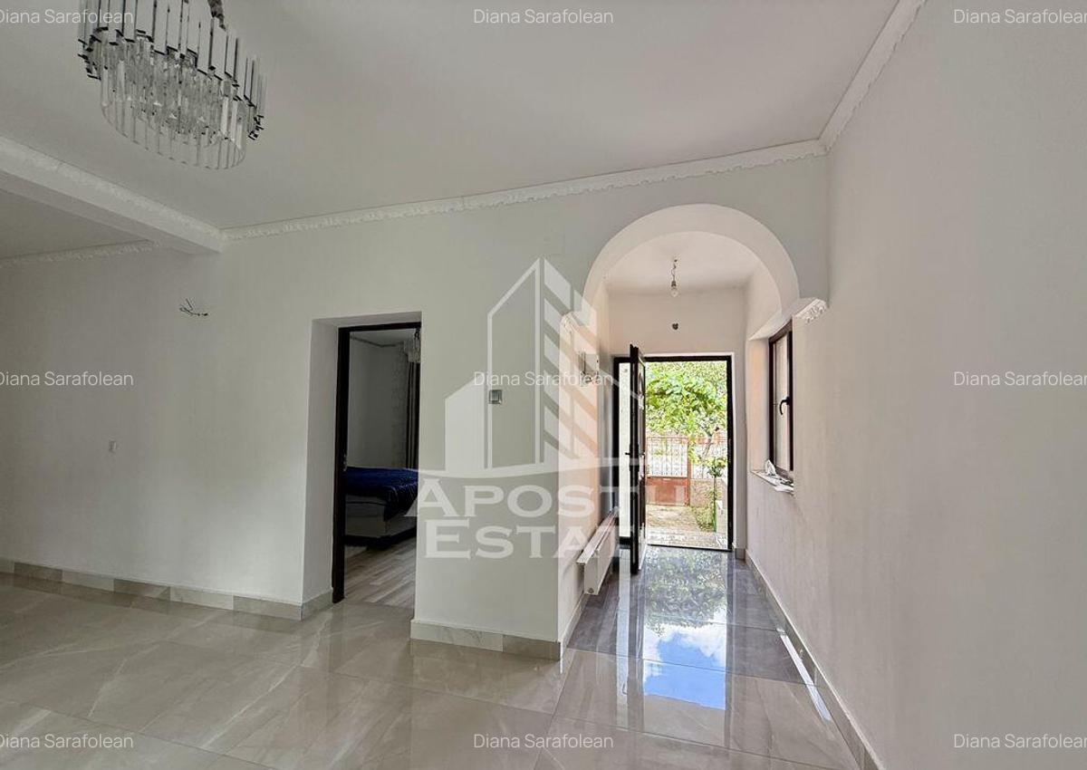 Casa individuala pe 2 fronturi stradale, renovata complet... - 9