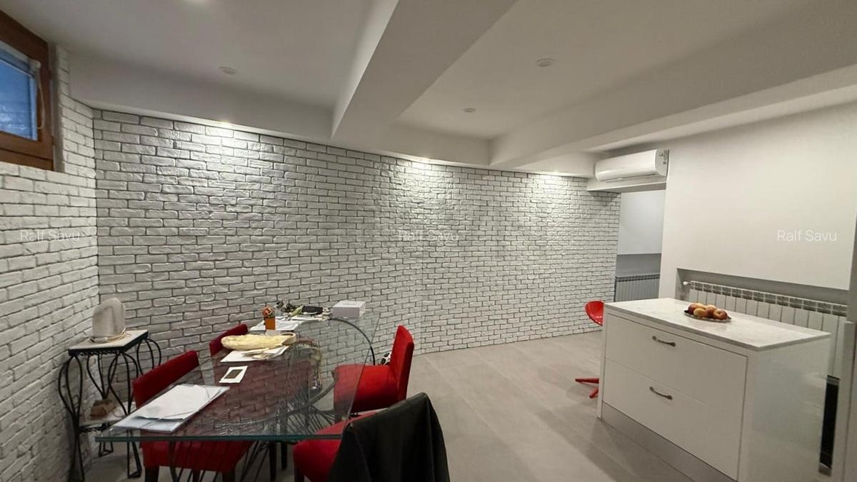 Apartament cu 3 camere circular în Universitate - 6