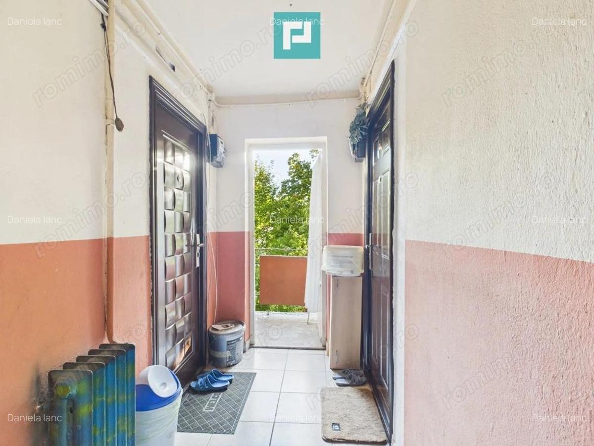 Garsoniera cocheta aproape de Centru - 8