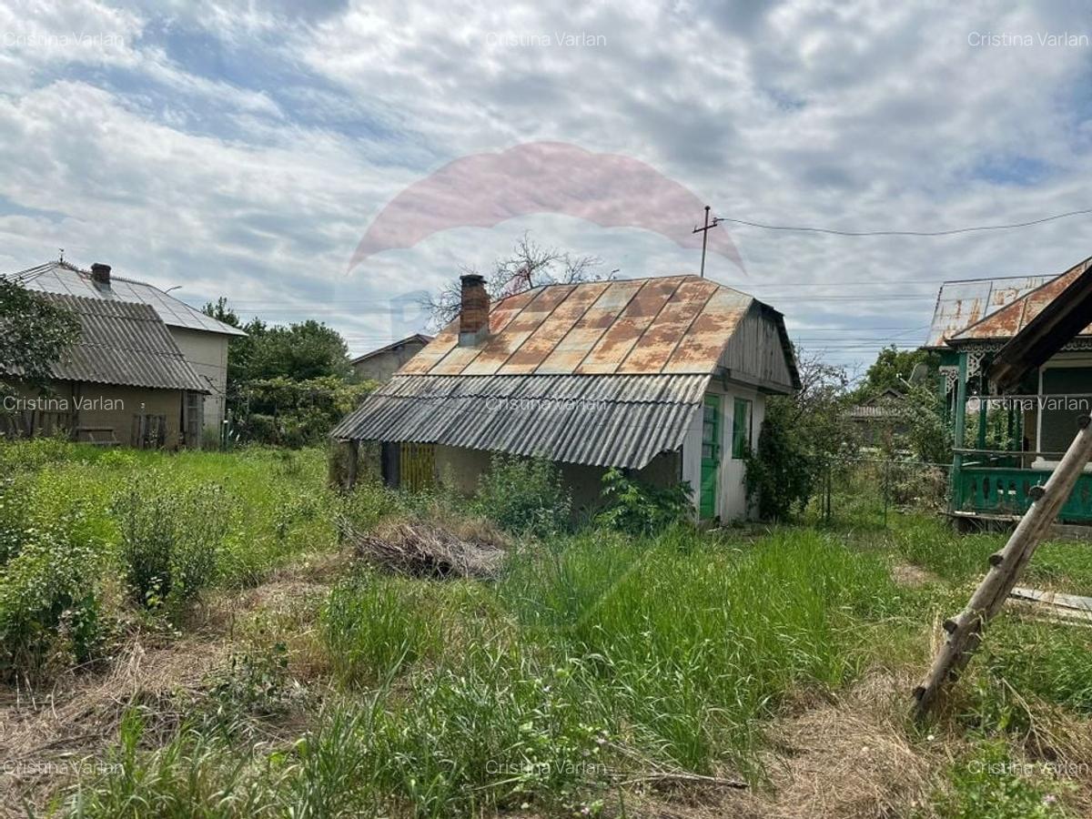 Teren intravilan 4.779 mp + casa si anexe - Girov, Neamt - 12
