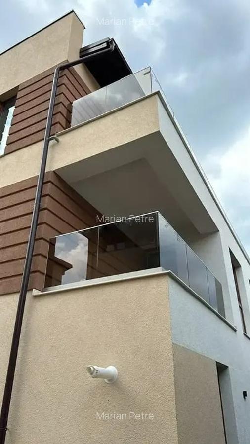 Apartament cu 3 camere decomandat în Bucureștii Noi - 14