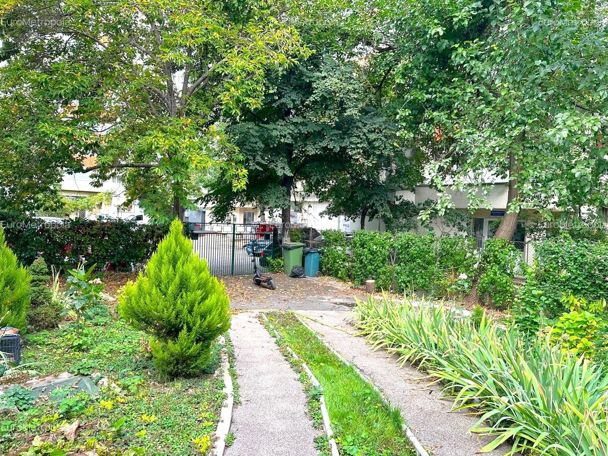 Vila cu arhitectura Neoromaneasca si teren 600 mp Dorobanti - 2