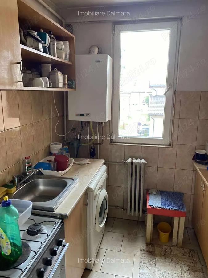 Apartament 2 camere de vanzare , Aleea Clabucet , Carpati 1 , etaj 2 , 44.500 euro usor negociabil - 5
