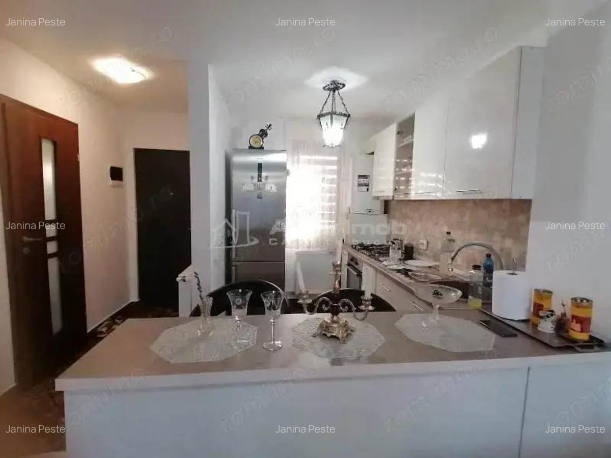 Casa - Prelungirea Ghencea- Cartierul Latin - 135000E - negociabil - partial mobilata - Comision - 5