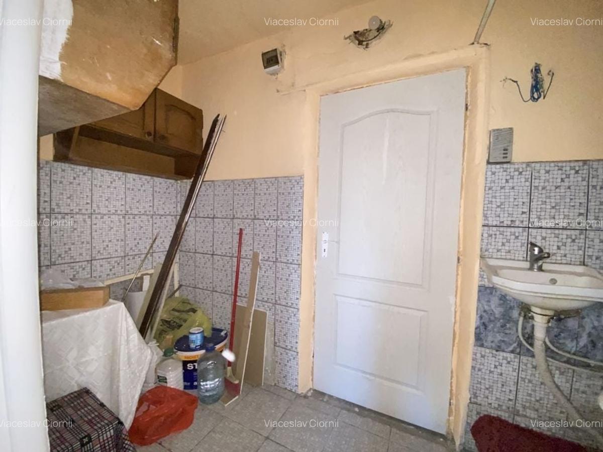 COMISION 0 | Garsoniera 25mp | Eatj 2 | Mobilata | Zona Blascovici - 4