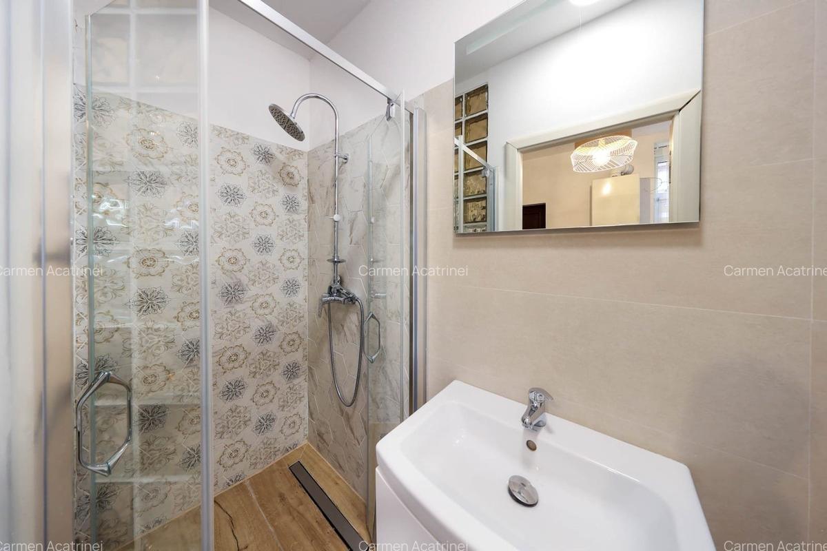 Garsoniera renovata, mobilata si utilata modern zona Centrul Istoric - 4