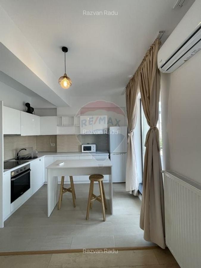 Apartament ultimul etaj - 2 bai, terasa 50mp | Pipera Nord Meridian - 9