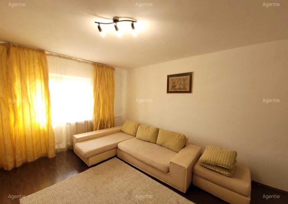 Apartament 4 camere zona Eroii Revolutiei - 1