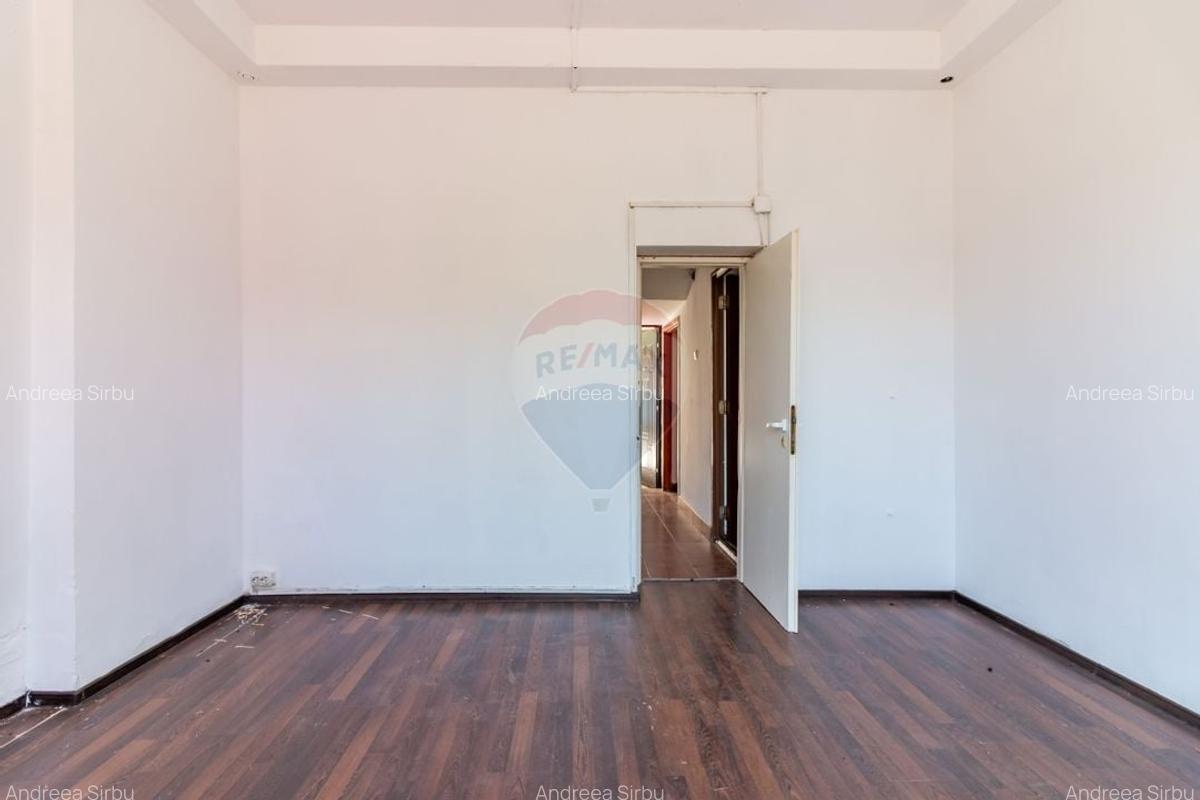 Casa / Vila in zona Calea Calarasilor, ideal investitie, 6xparcare - 25