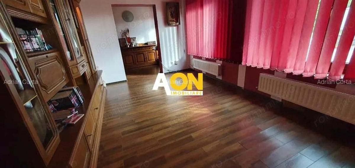 Casa de vanzare, 4 camere, 2 terase, garaj, 849 mp teren, Oarda de Jos - 7