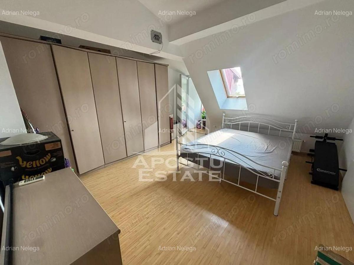 Apartament tip penthouse cu 3 camere, 2 bai, zona Torontalului - 4