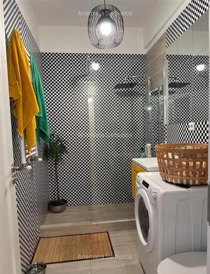 Gaesoniera, Titan - 4