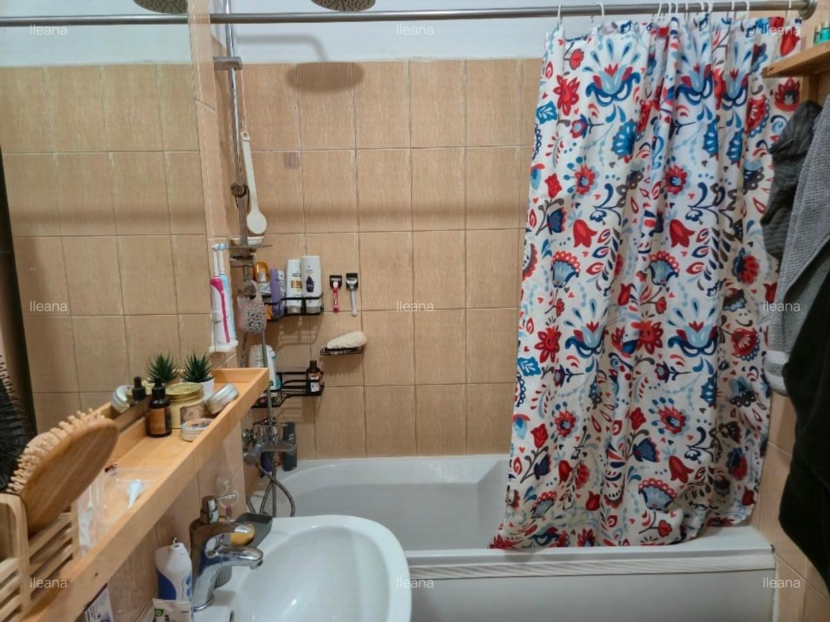 Apartament cu 3 camere semidecomandat în Titan - 8