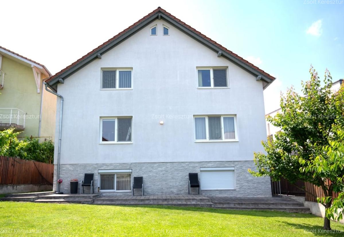 Vila in Andrei Muresanu,  6 camere, teren 600 mp - 3