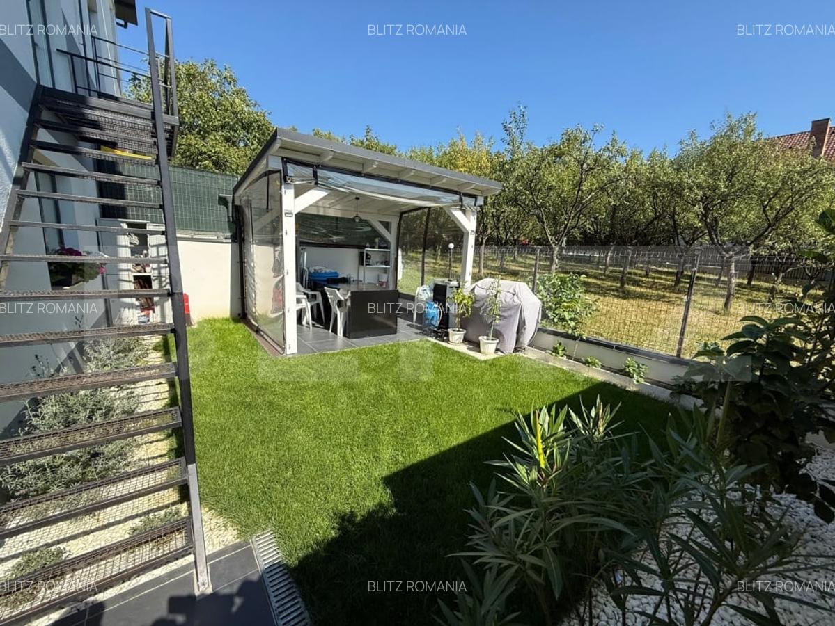 Apartament cu 3 camere, 65 mp si un foisor cu gradina de 191 mp - 1