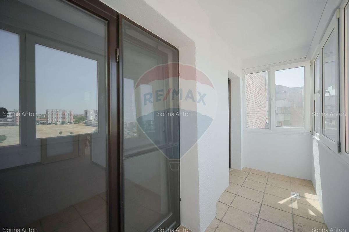 De vanzare apartament cu 3 camere in zona Decebal - 12