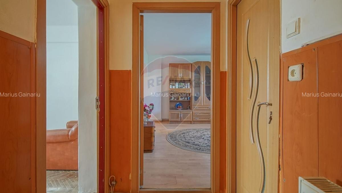 Apartament cu 4 camere, Brasov, Str. Fundaturii (aproape de aeroport) - 14