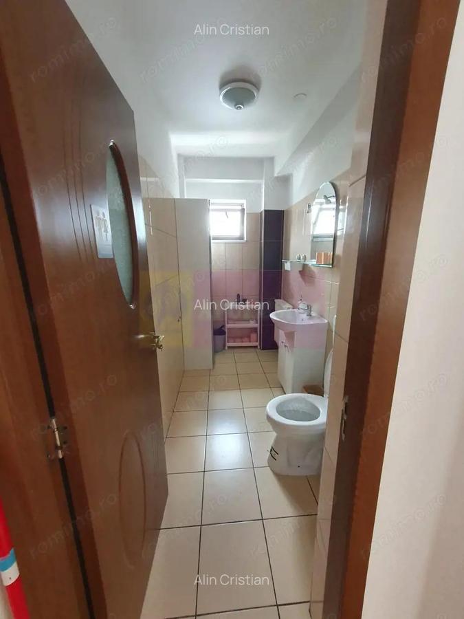 Spatiu Birour | Comercial Vitan Mall 126 MP | Etaj 2 - 3