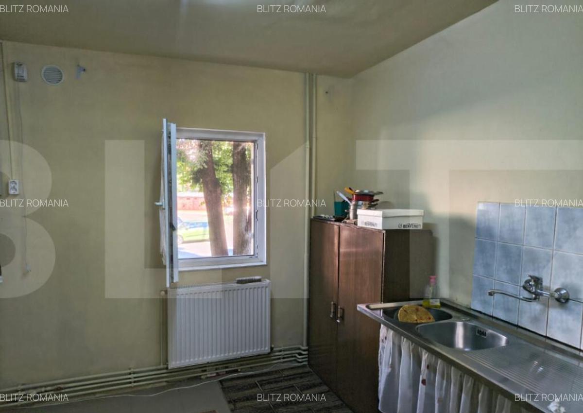 Apartament de vanzare cu 2 camere la parter - 3