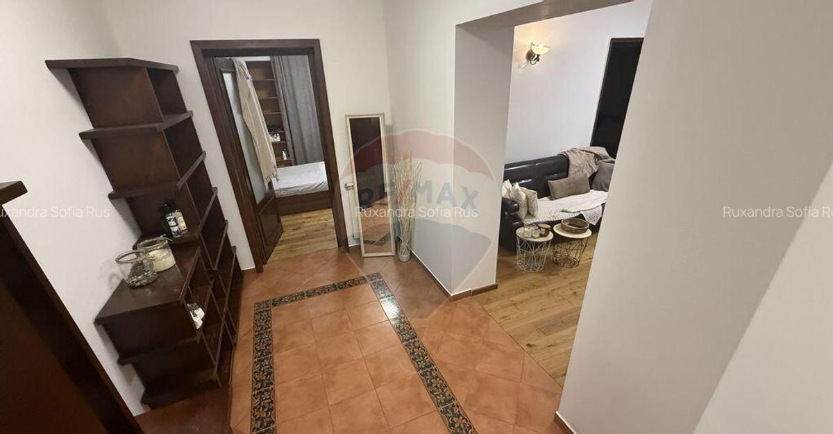 Apartament cu 3 camere pe Nicolae Iorga plus boxa - 8