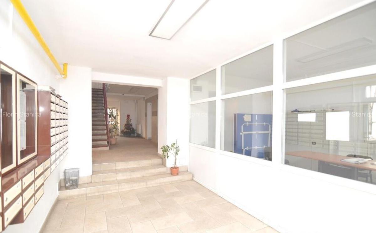 Oferta Inchiriere Garsoniera Unirii - Nerva Traian - 11