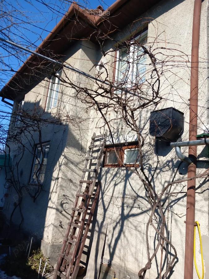 Casa de vanzare in centru - 3