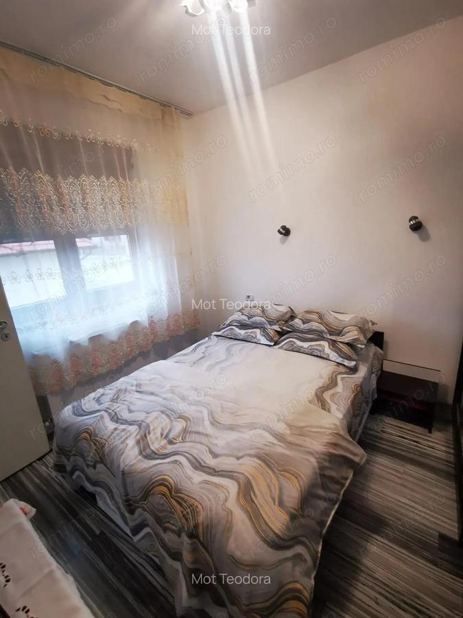 De vanzare apartament 2 camere Complexul Studen?esc - 10