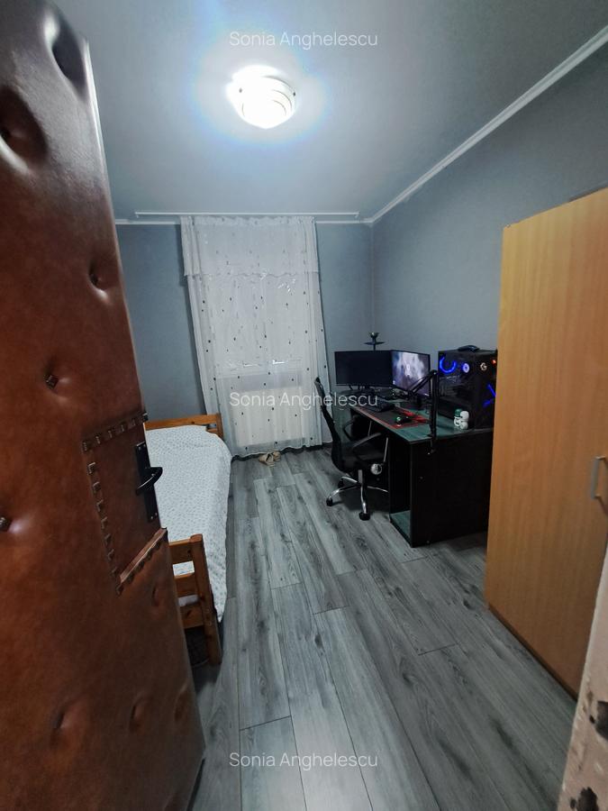 Apartament cu 3 camere semidecomandat, mobilat în Circumvalațiunii - 5