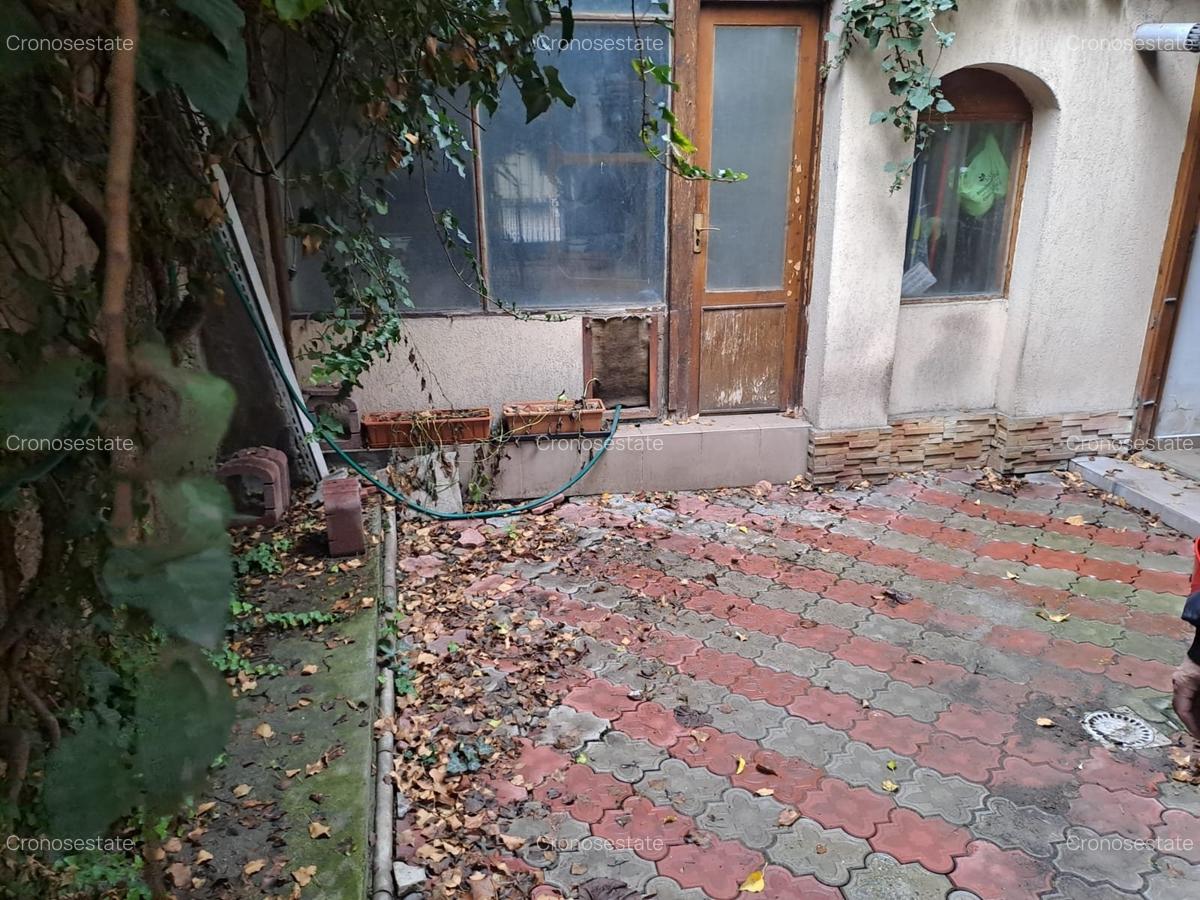 Drumul Sarii - Razoare, singur curte, semimobilatam libera - 14