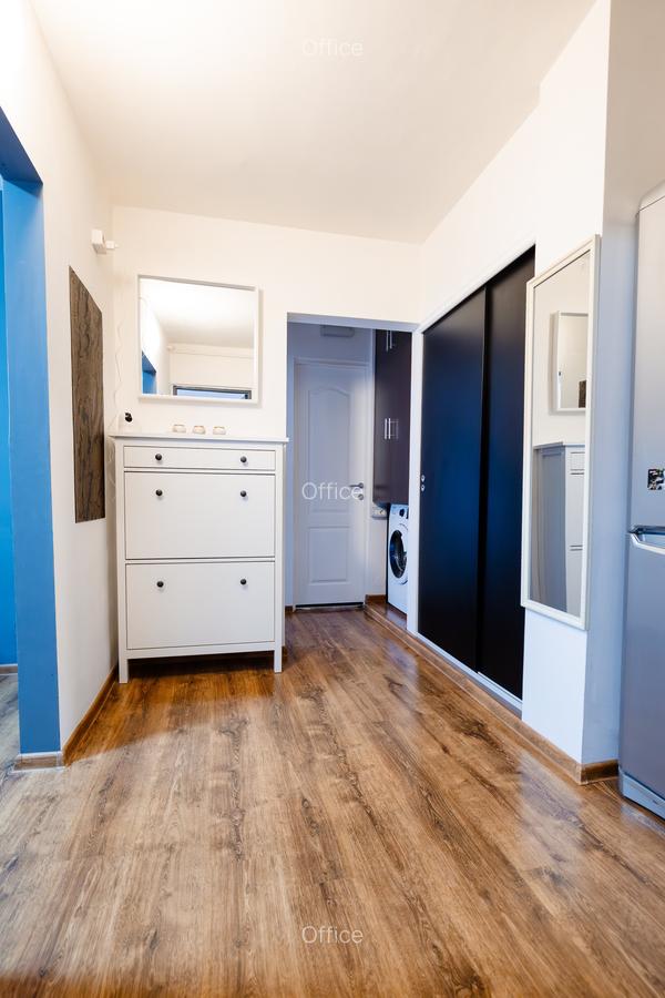 Apartament 2 camere decomandat, centrala, etaj 3 - Alfa - 7