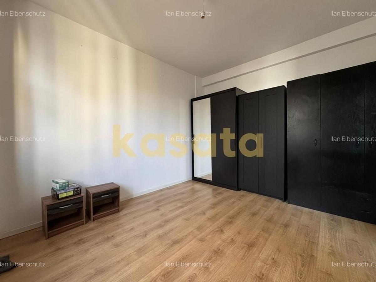 Oportunitate Investiție -2 camere Armenească – Etaj 5/6 + CAMERĂ ANEXĂ - 2