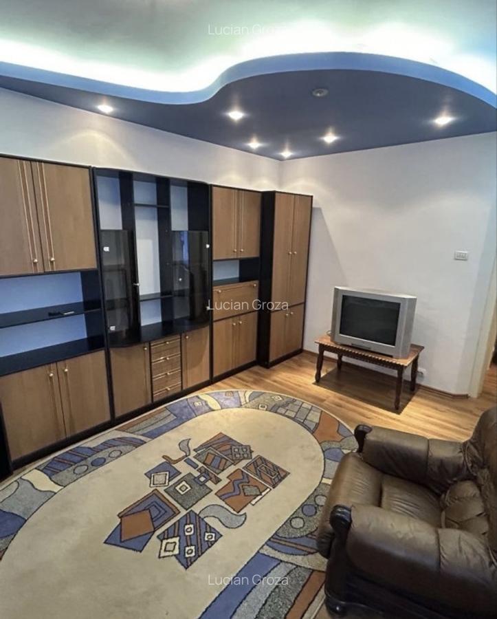 Apartament cu 2 camere circular, mobilat în 1 Mai - 2
