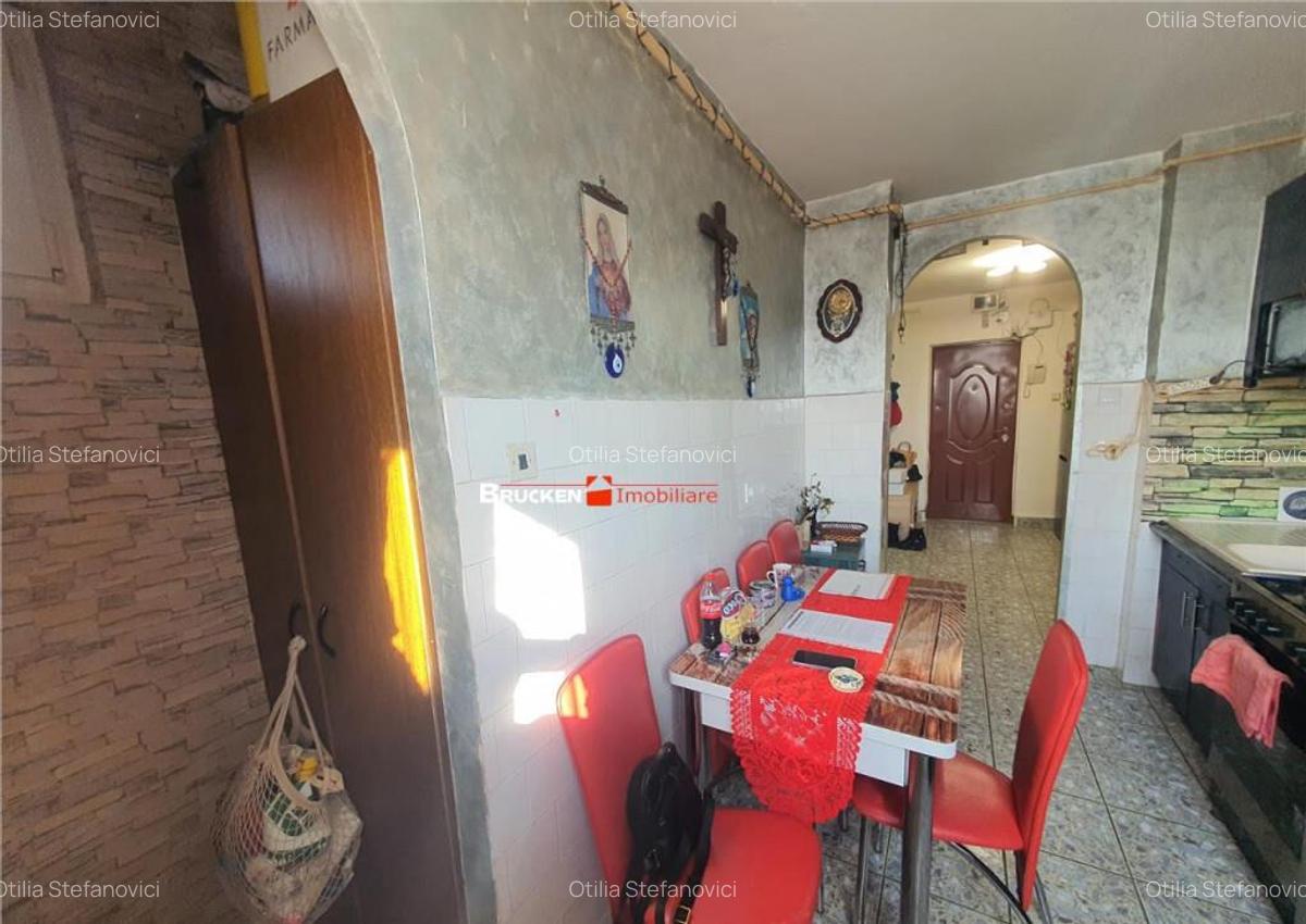 Apartament cu 3 camere de - 14