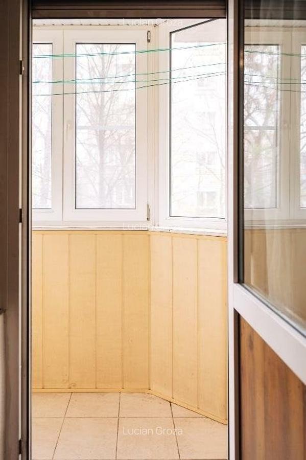 Apartament cu 2 camere decomandat, mobilat în Decebal - 15
