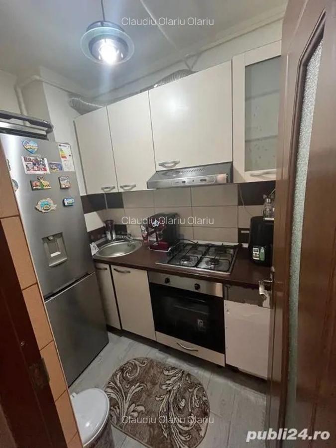 Garsoniera de vanzare-Tractorul Brasov - 4