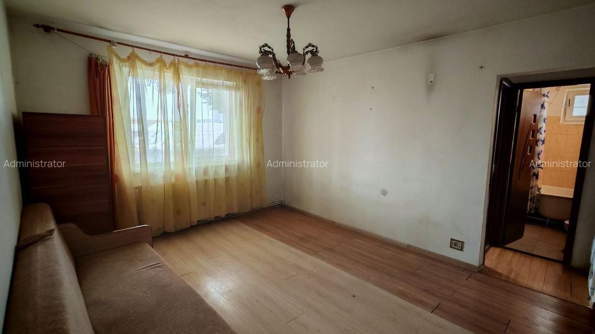 Apartament cu 2 camere semidecomandat în Bartolomeu - 4