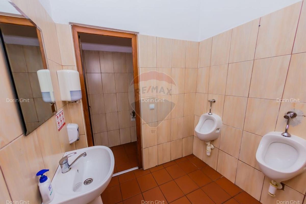 Cladire multifunctionala de vanzare in cartier nou! - 14