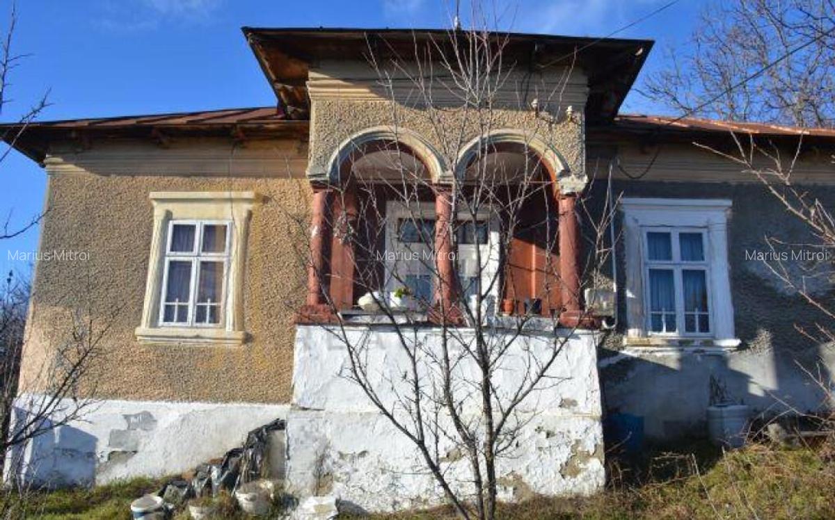 Casa Batraneasca Teren 3000mp - Glodeni Dambovita. - 1