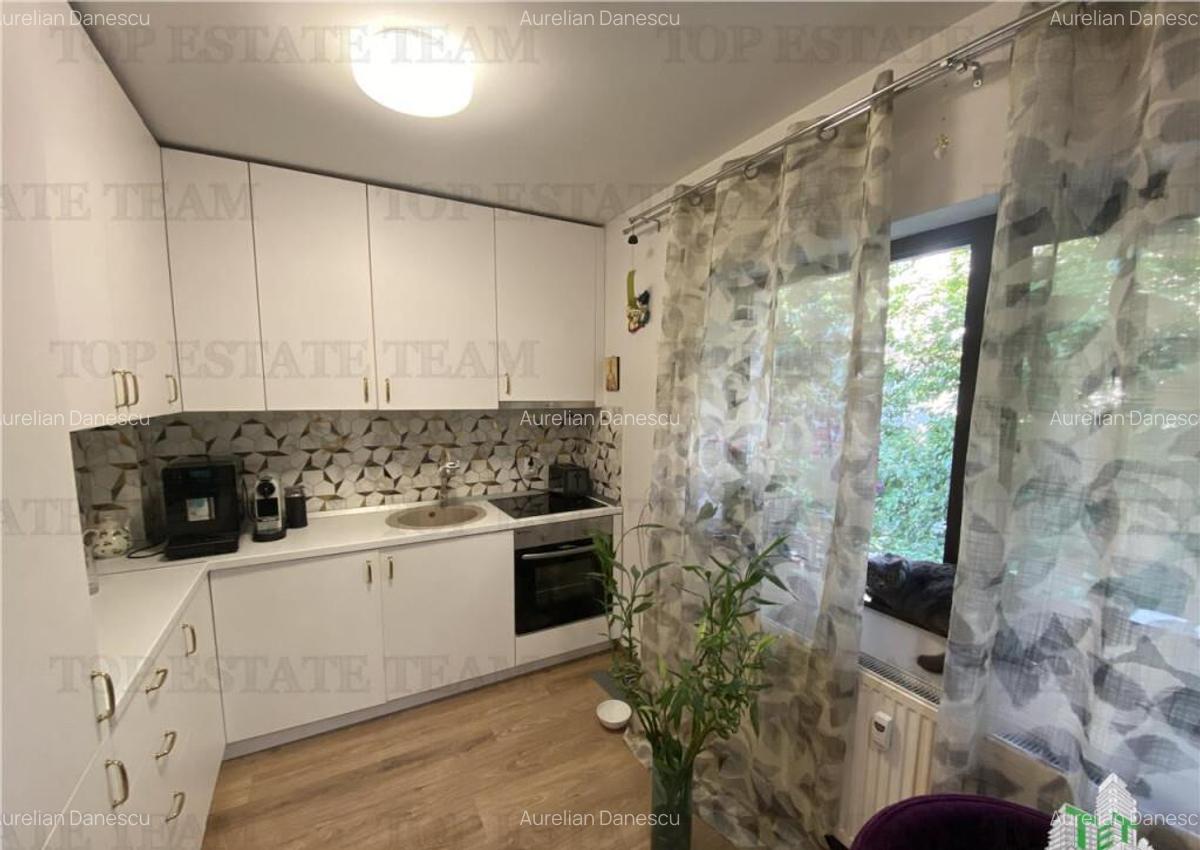 Apartament 3 camere de in zona Stefan cel Mare - 7