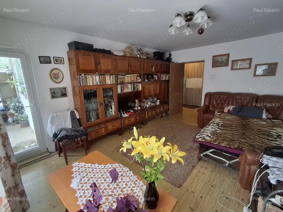 Vand apartament 3 camere in Baile Herculane,garaj si boxa - 5