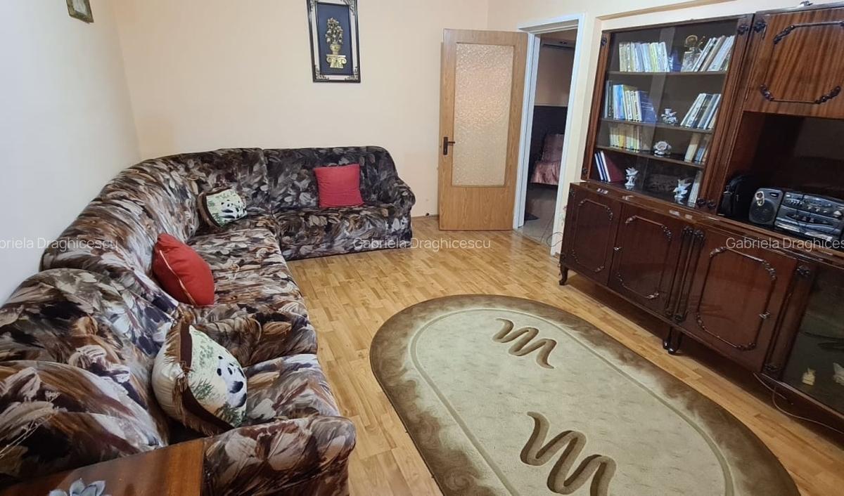 Apartament cu 3 camere decomandat, mobilat în Colentina - 2