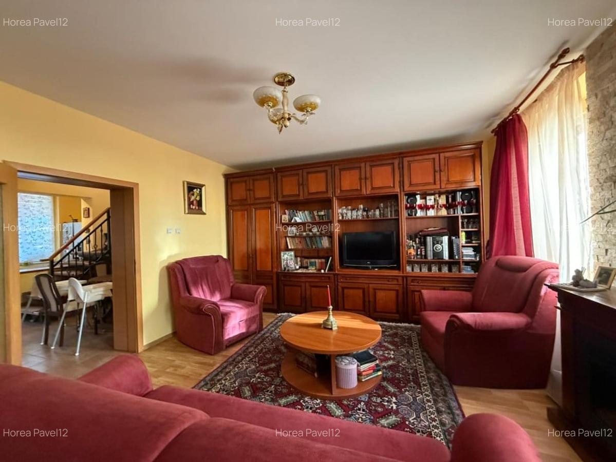 Casa cu 5 camere, 173 mp utili, regim P+1  - zona Centrala - OCAZIE !!! - 9