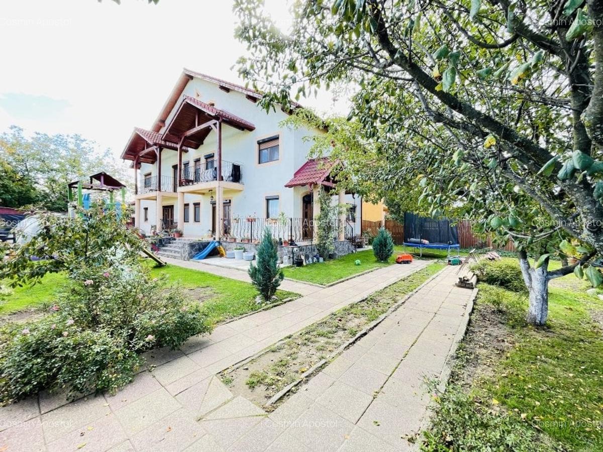 Duplex cu 8 camere în Bod - 1