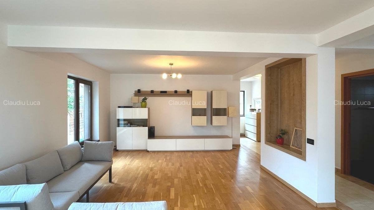 Casă cu 5 camere în Dudu - 3