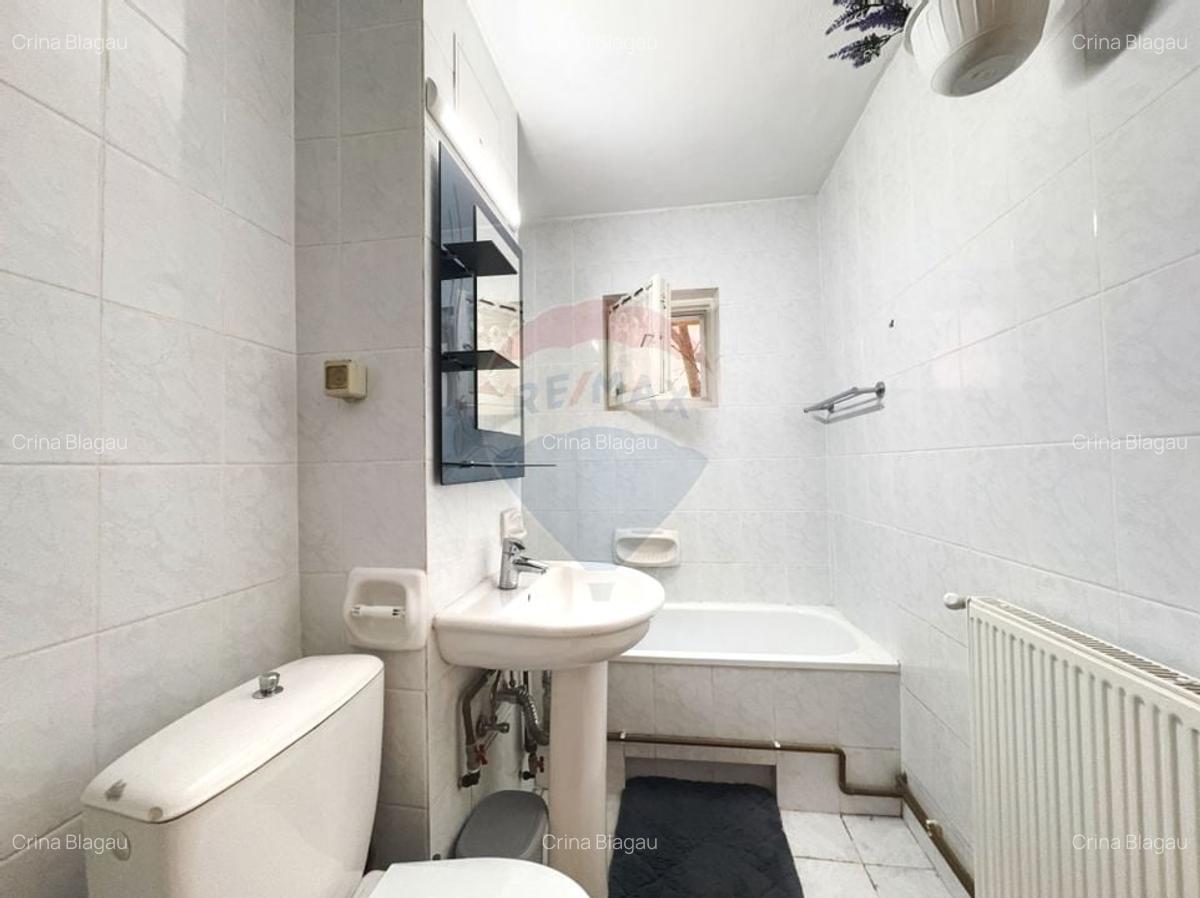 Apartament cu 3 camere, decomandat, pe strada Orsova - confort, eficie - 9