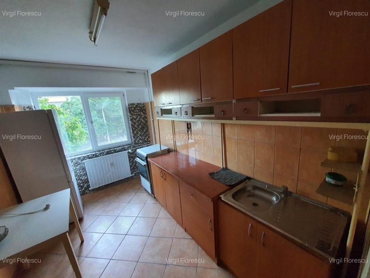 PROPRIETAR, 3 CAMERE, 2/10, complet renovat, aproape parc National - 14