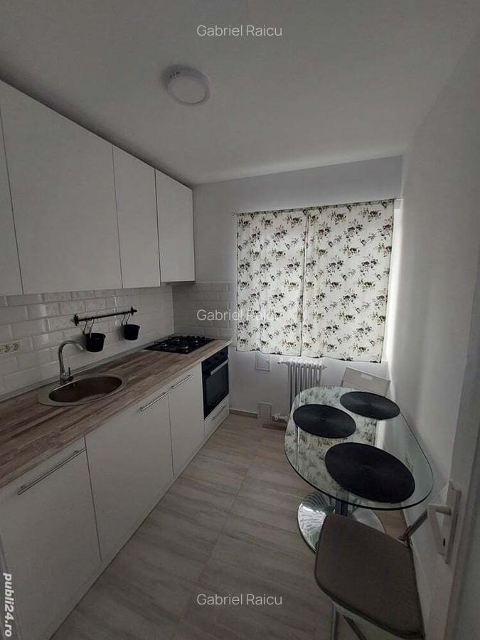 Inchiriere Apartament decomandat 2 camere - metrou Gara de Nord - 8