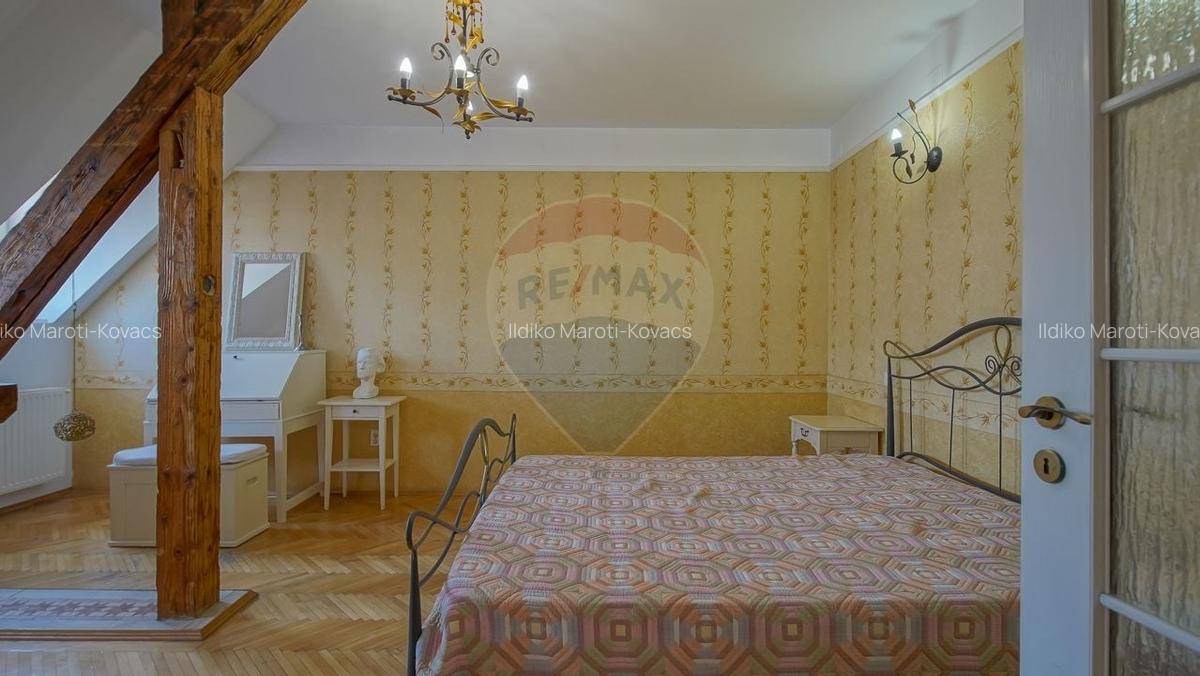 Apartament cu 5 camere decomandat, mobilat în Centrul Istoric - 15