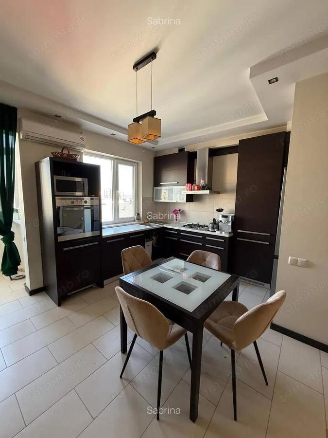 Ofer spre vanzare apartament de 3 camere in zona crangasi - 8